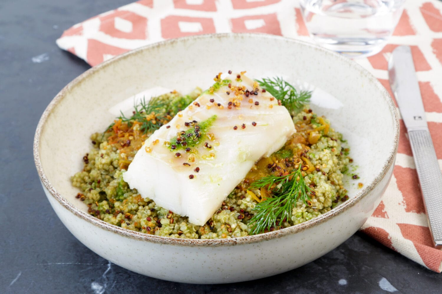 Eglefin et pilaf de duo de quinoa blond