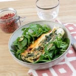 Lasagnes au saumon mesclun tomate